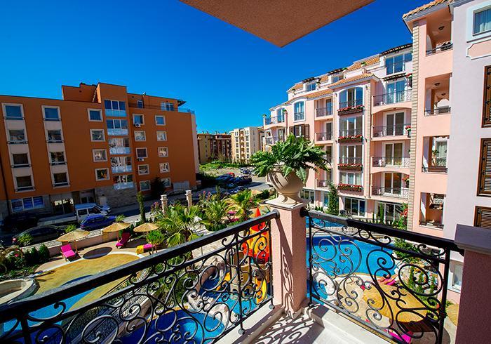 Romance Marine Aparthotel Slăntjev Brjag Exteriör bild