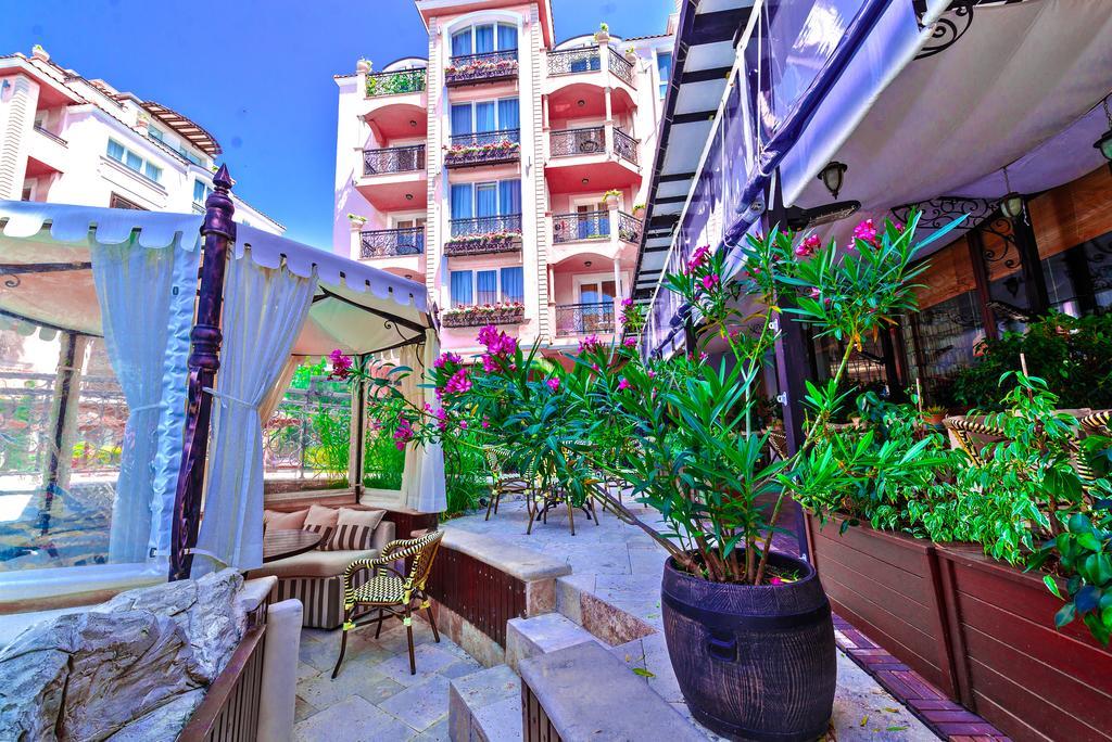 Romance Marine Aparthotel Slăntjev Brjag Exteriör bild