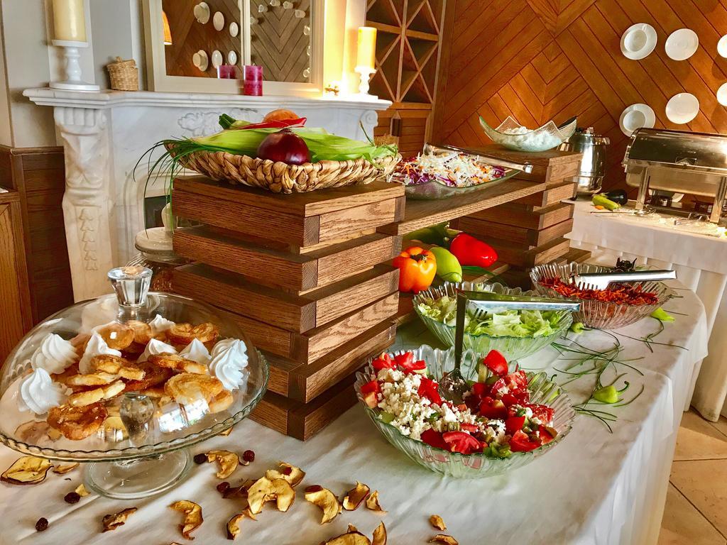Romance Marine Aparthotel Slăntjev Brjag Exteriör bild